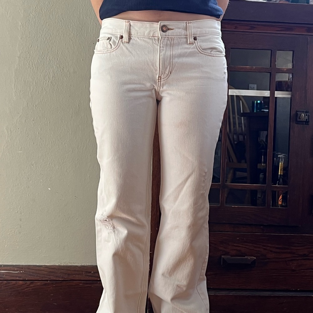 Box Cut White Ripped Low Cut Jeans size 6